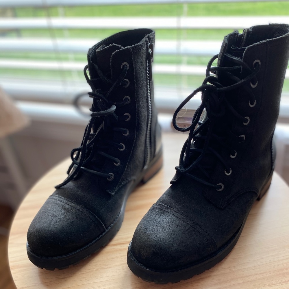 Women boots